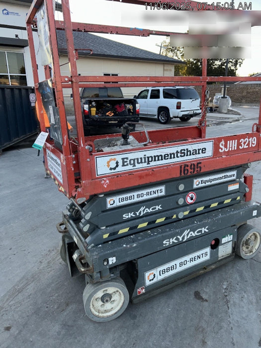 2016 Skyjack SJIII-3219 Skyjack SJ3219 Scissor Lift