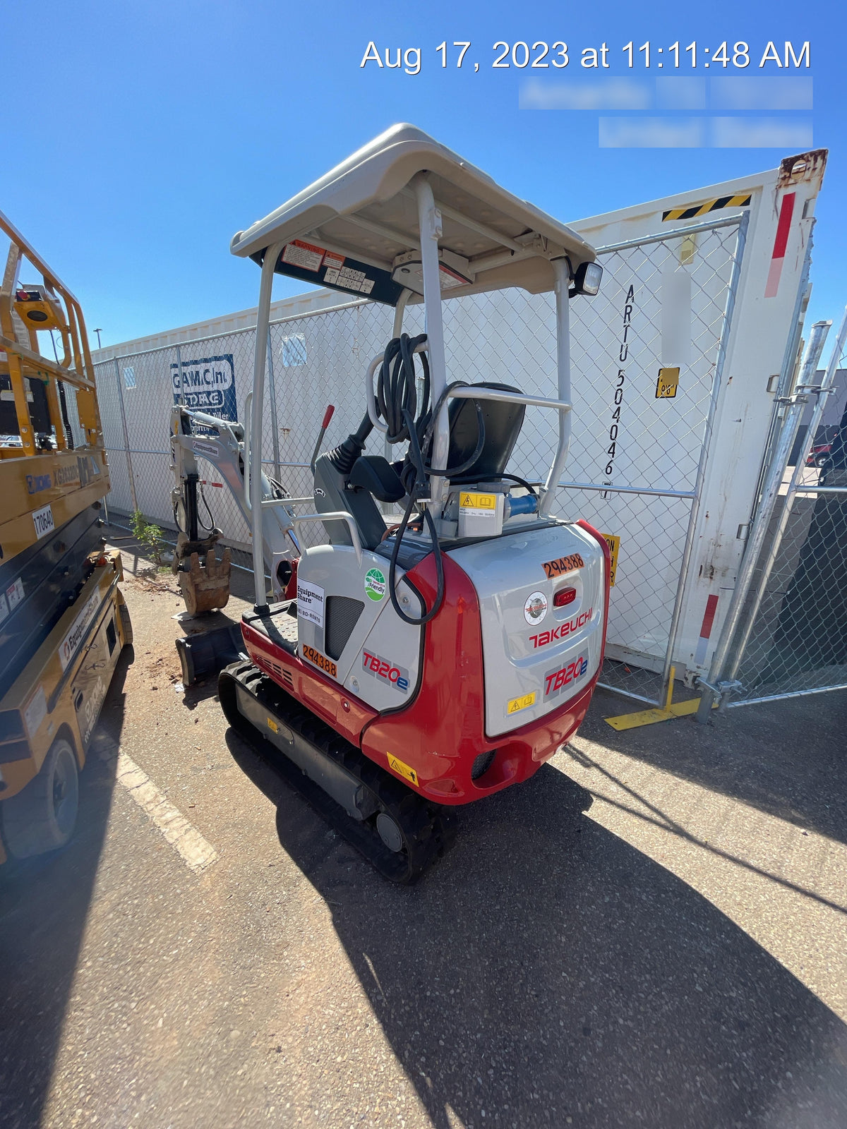 2023 TAKEUCHI TB20e