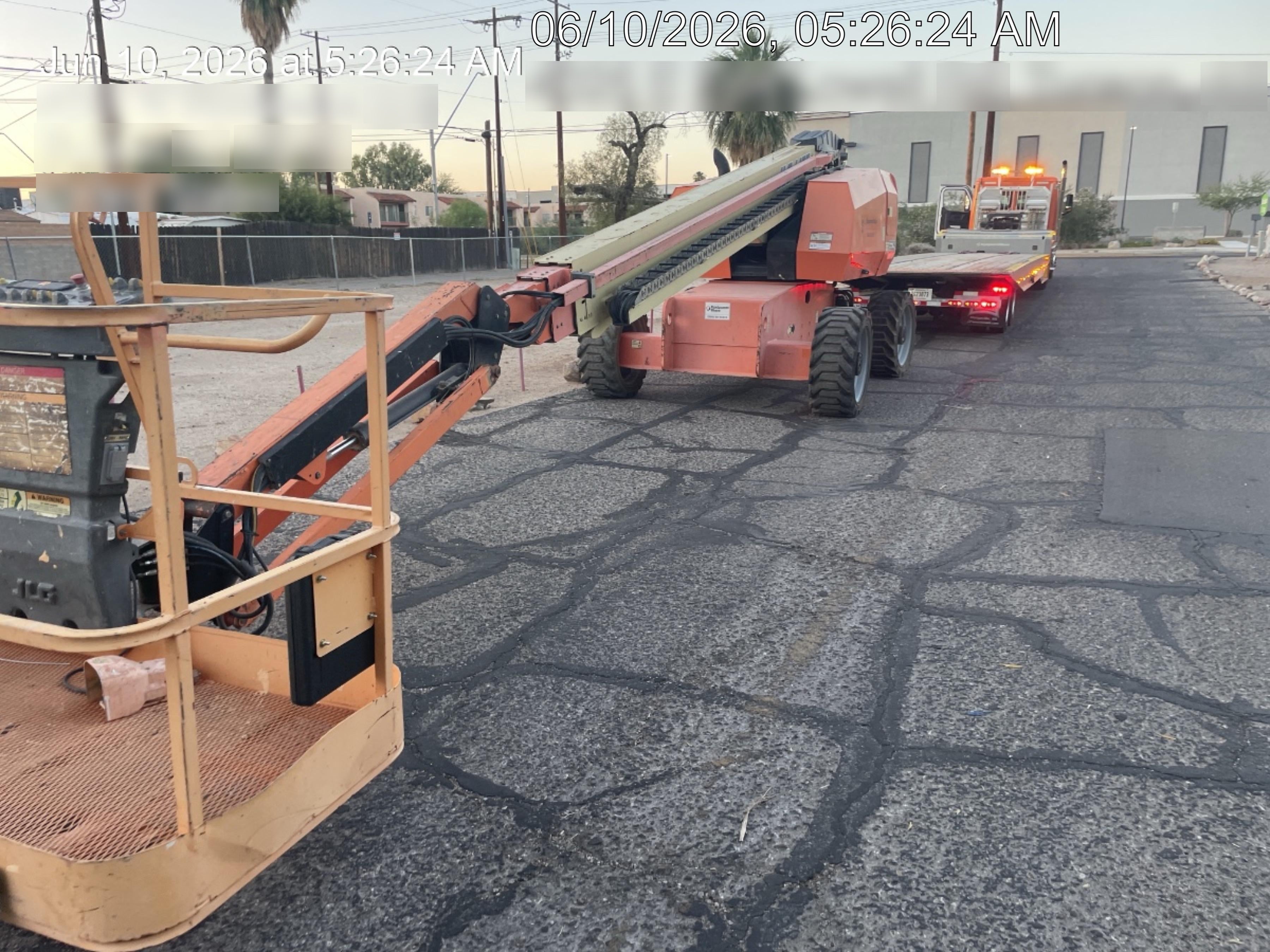 2011 JLG 660SJ