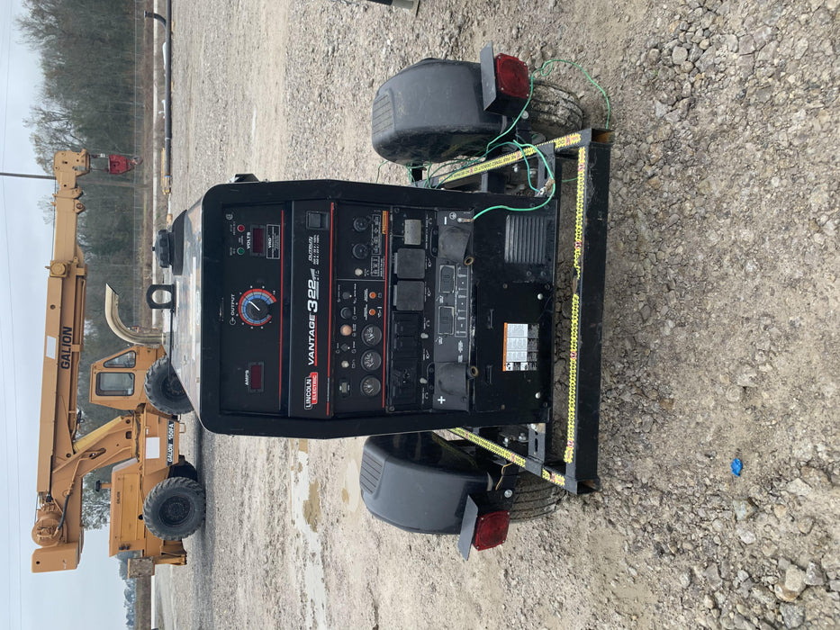 2019 Lincoln Electric Vantage 322 Welder Ready-Pak 3, Two wheel trailer, Fender and Light kit, Cable Rack