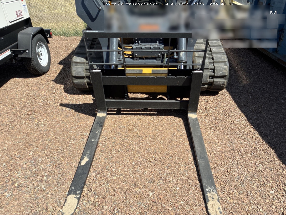 2026 ARROW MATERIAL HANDLING 48" Pallet Forks - Arrow