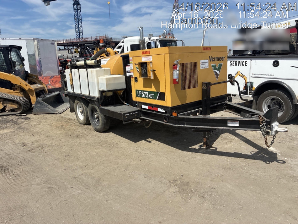 2021 Vac-Tron LP573XDT T4 Koehler Diesel Engine, 500 Gallon Debris Tank, x2 100 Gallon Water Tanks