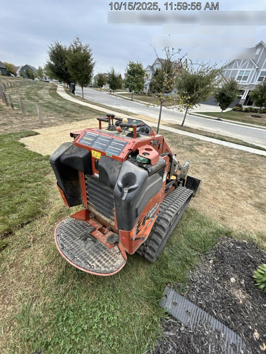 2020 DITCH WITCH SK800A