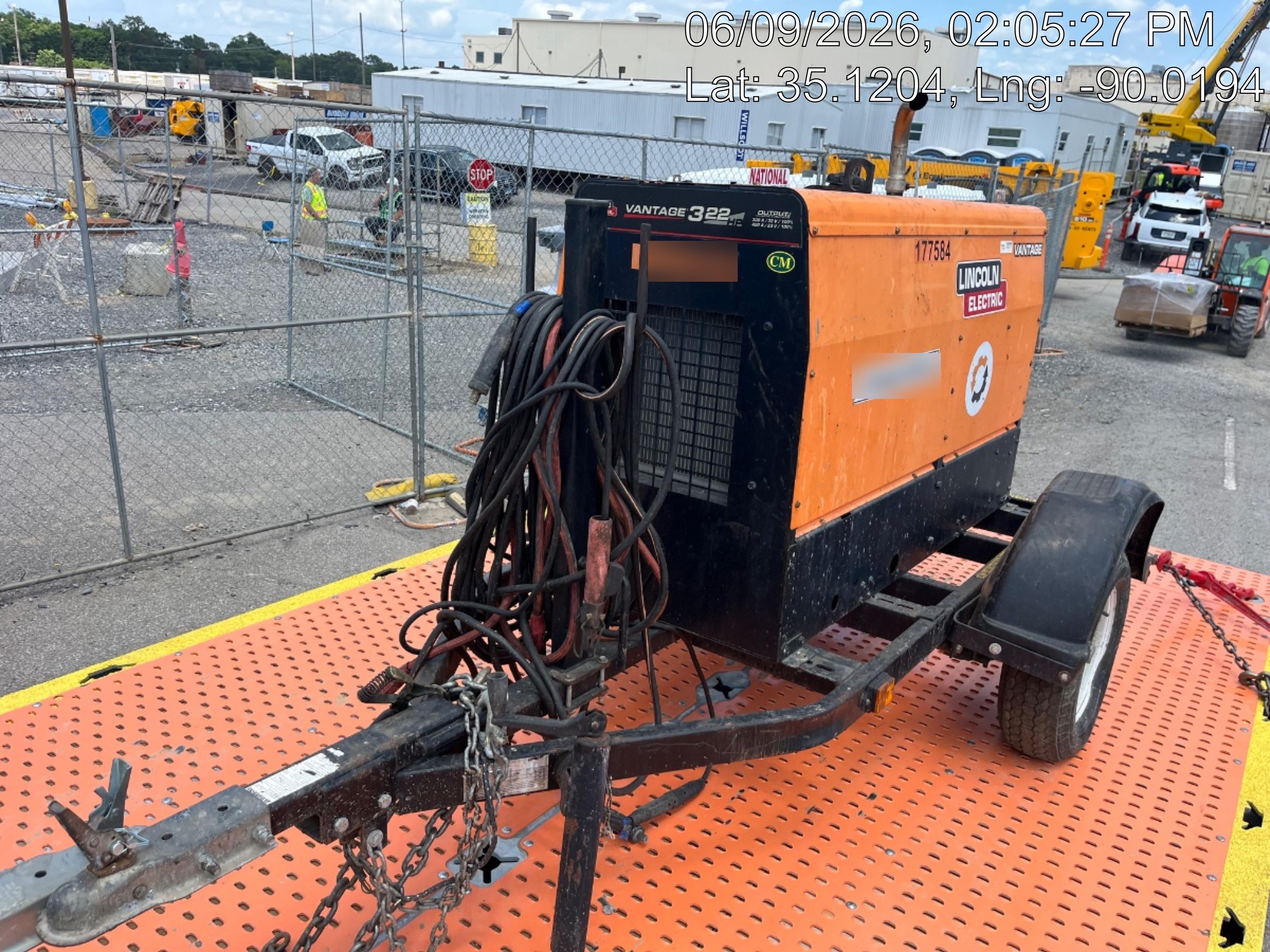 2021 Lincoln Electric Vantage 322 Vantage 322 Ready Pak 3 w/ Decals, ORANGE (includes trailer, cable rack, fender light kit) NO Telematics