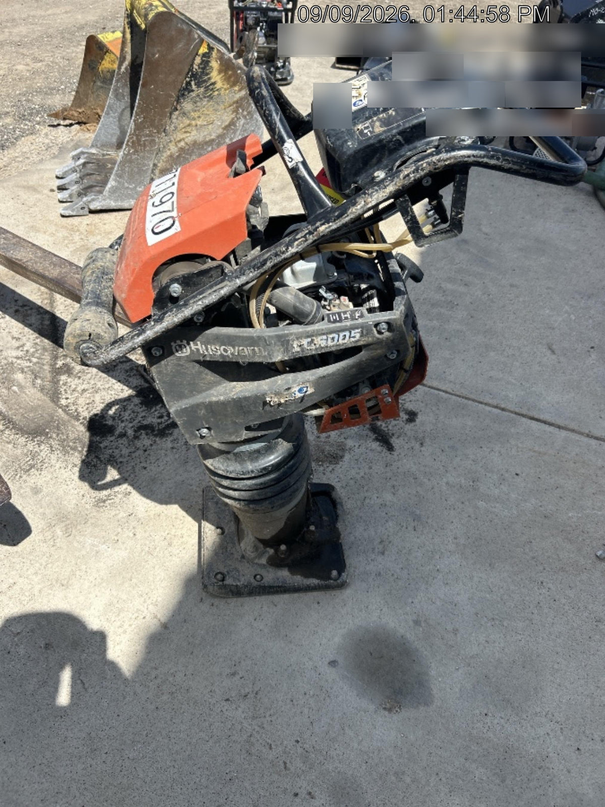 2026 HUSQVARNA LT6005