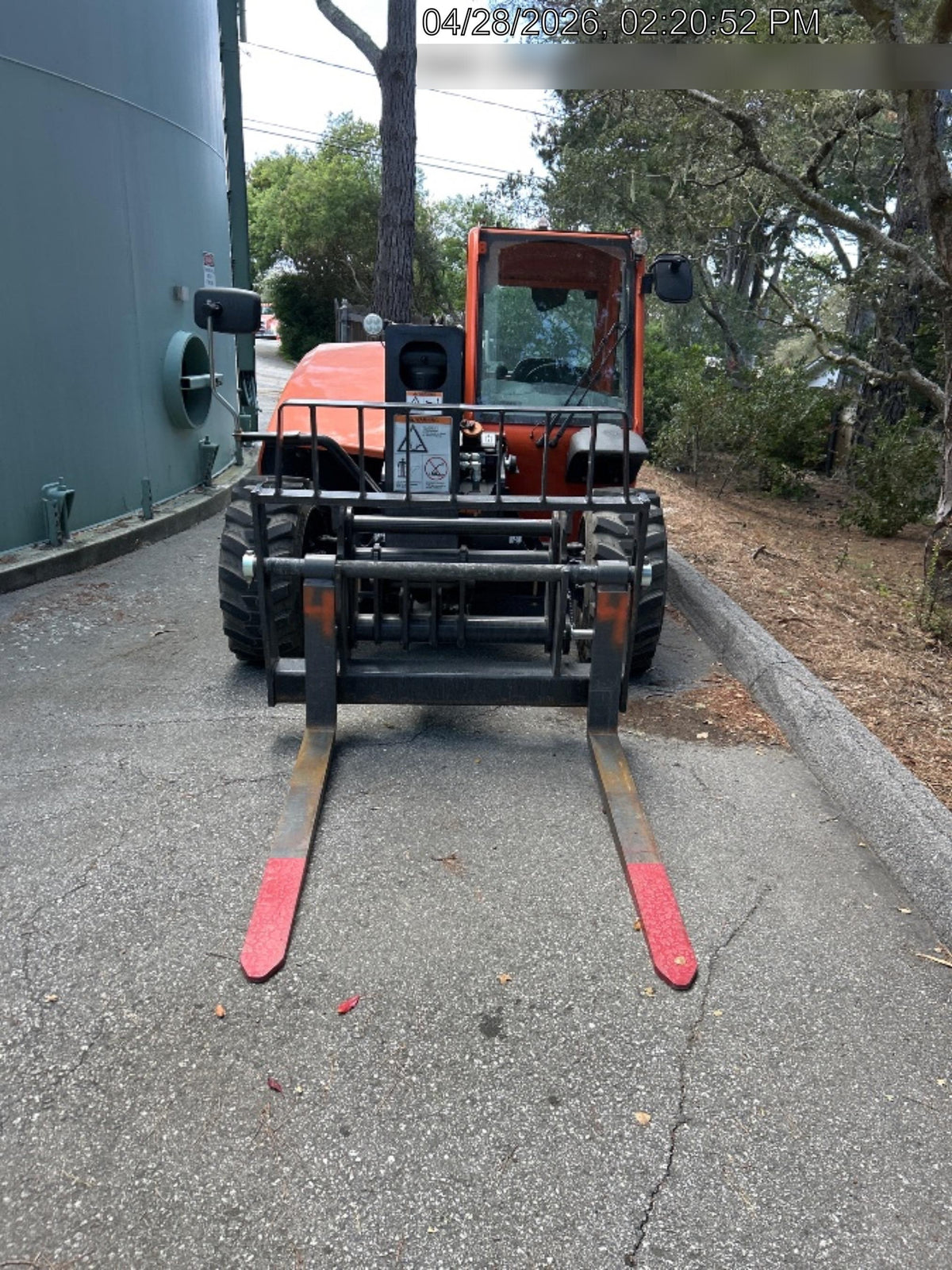 2025 JLG 519
