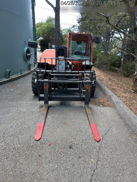 2025 JLG 519