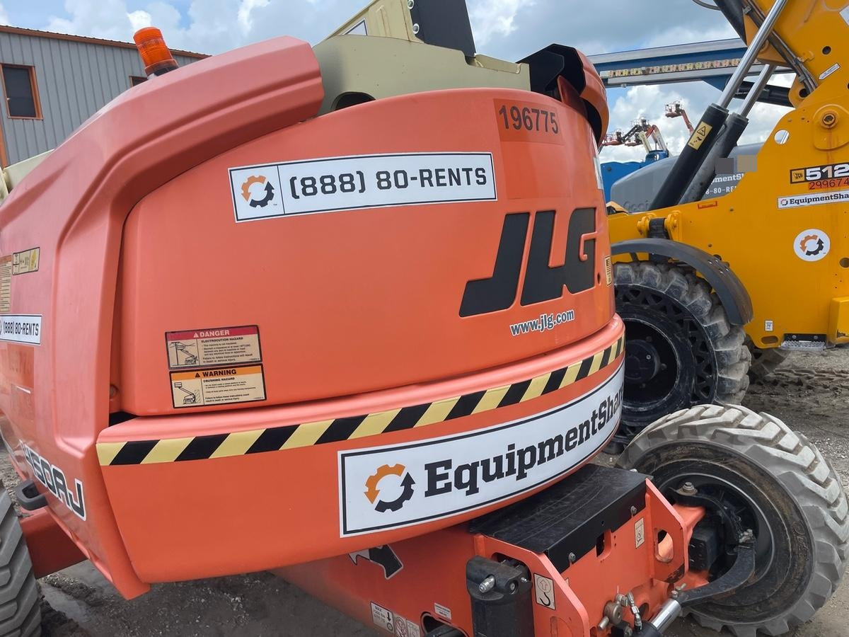 2021 JLG 450AJ