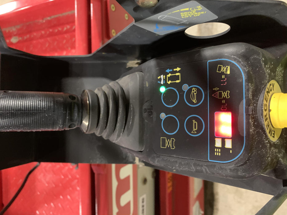 2020 MEC 1330SE Solid NM Tires, Steel Swing out Doors, LCS, Beacon, 900W Invertor