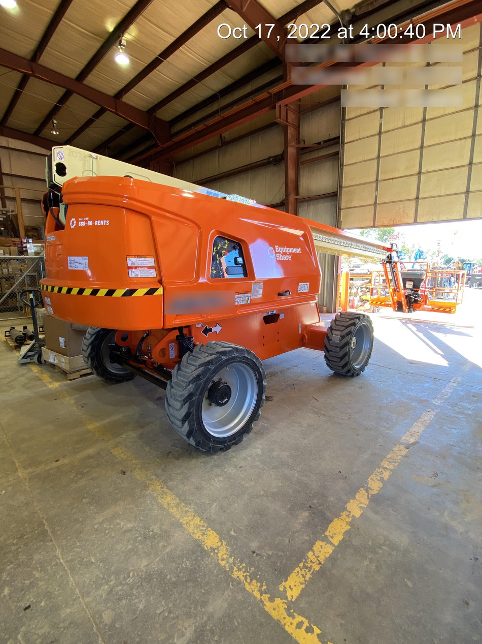 2022 JLG 660SJ