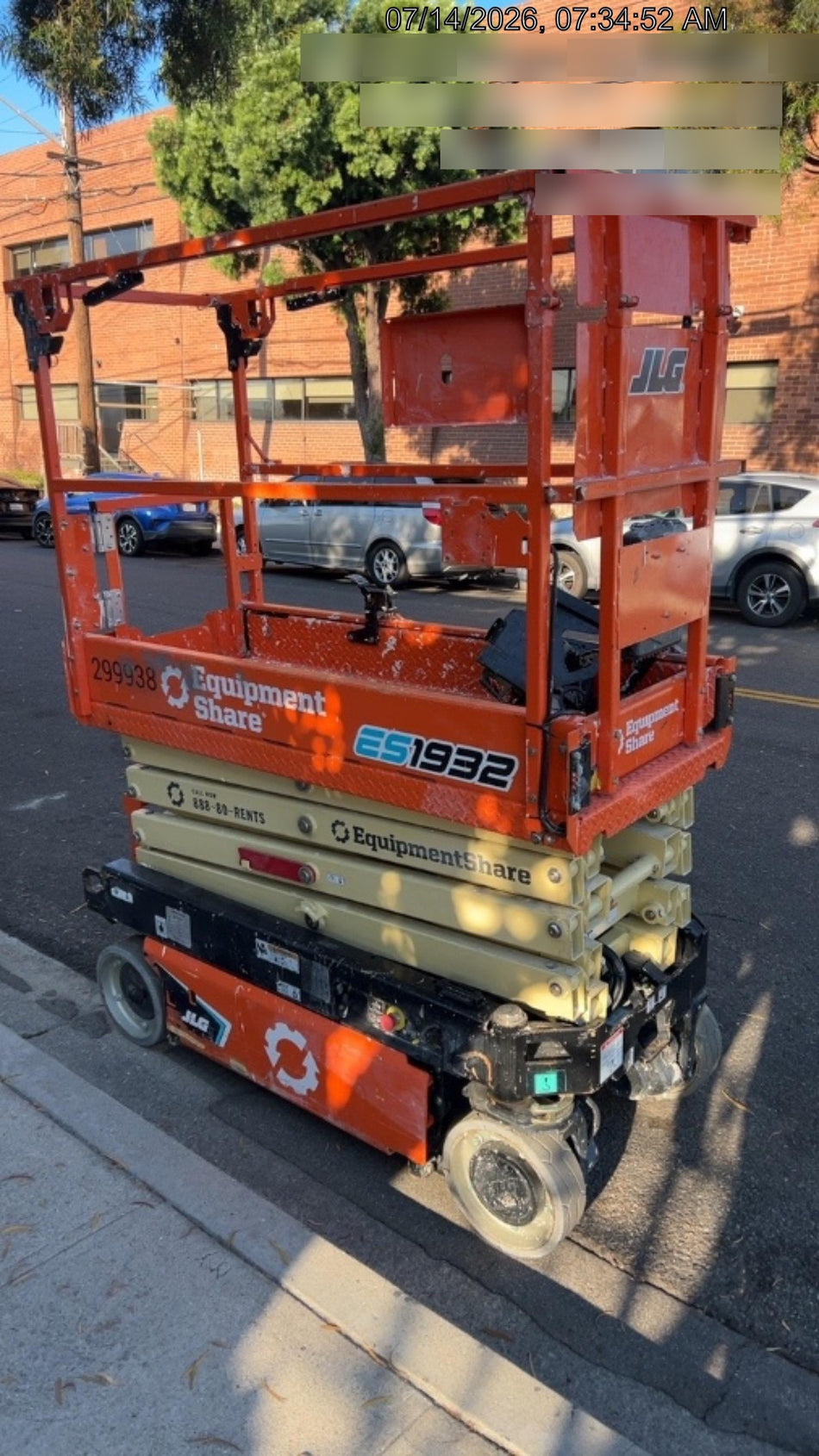 2023 JLG ES1932