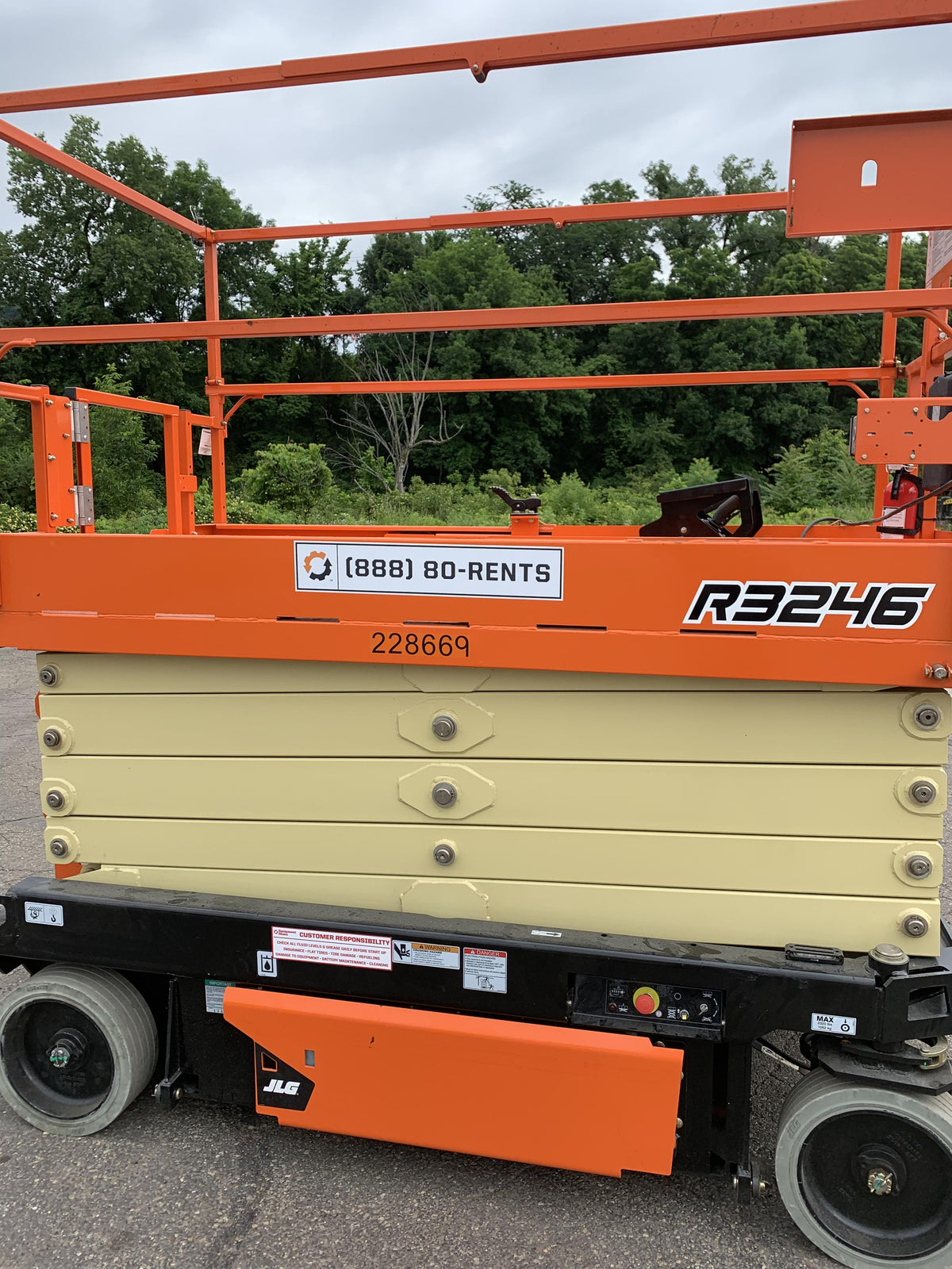2022 JLG R3246