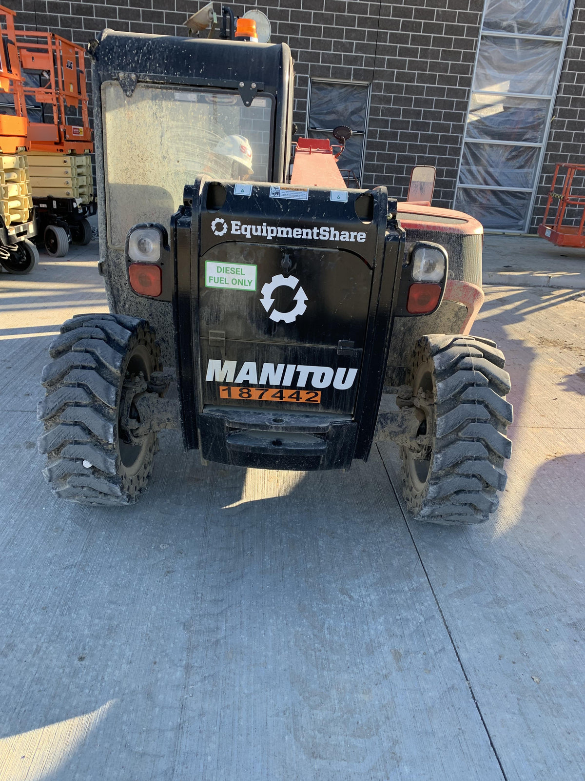 2021 MANITOU MTA5519
