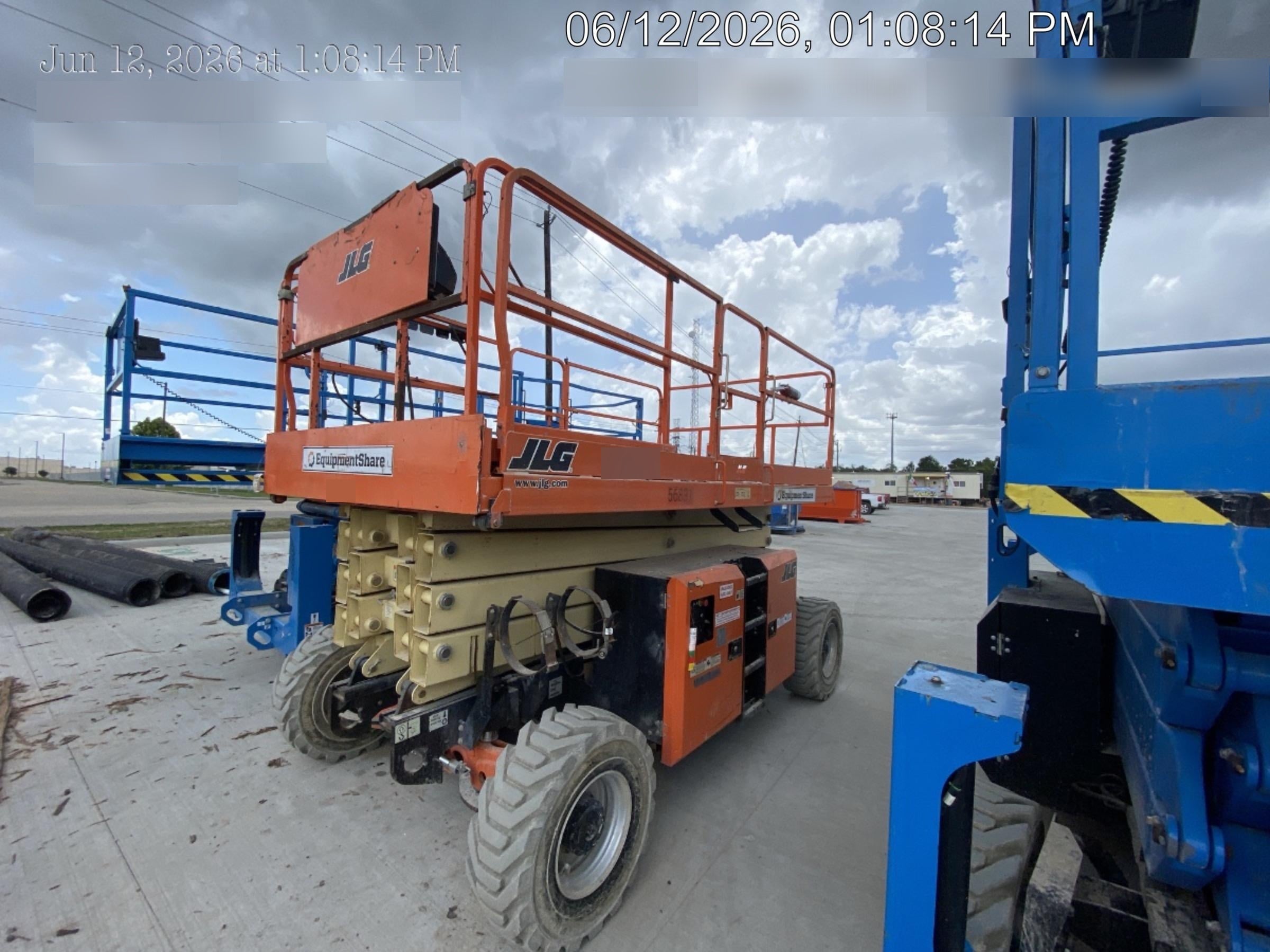 2020 JLG 430LRT