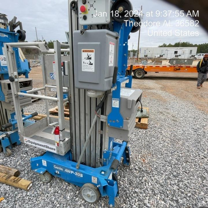 2021 GENIE AWP-30S DC