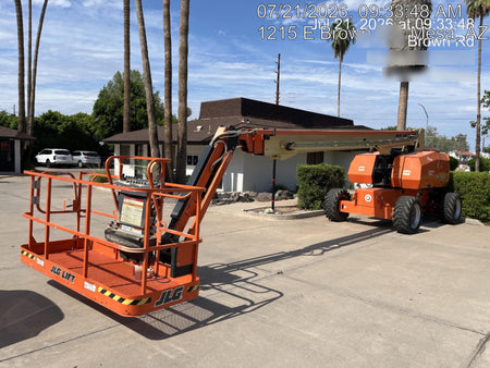 2022 JLG 860SJ