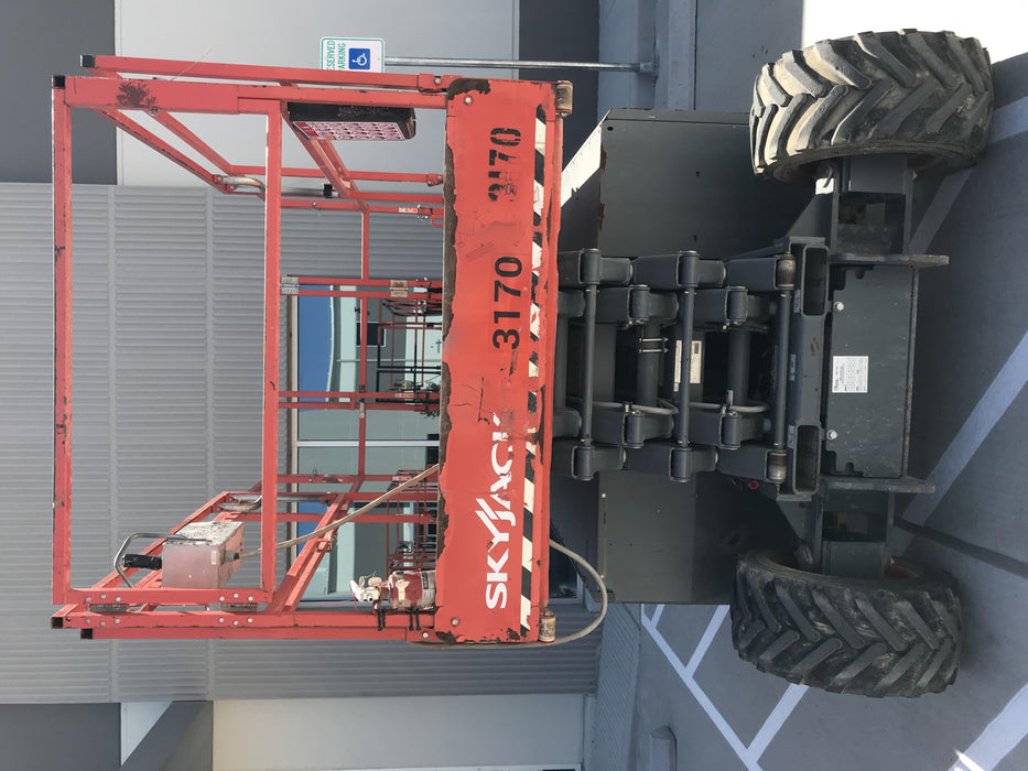 2017 SKYJACK SJ6832 RT