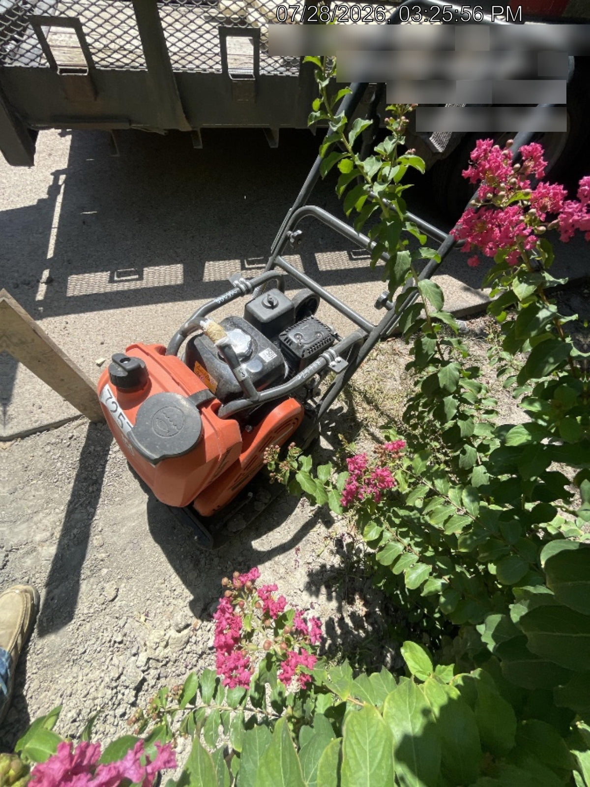 2026 HUSQVARNA LF75