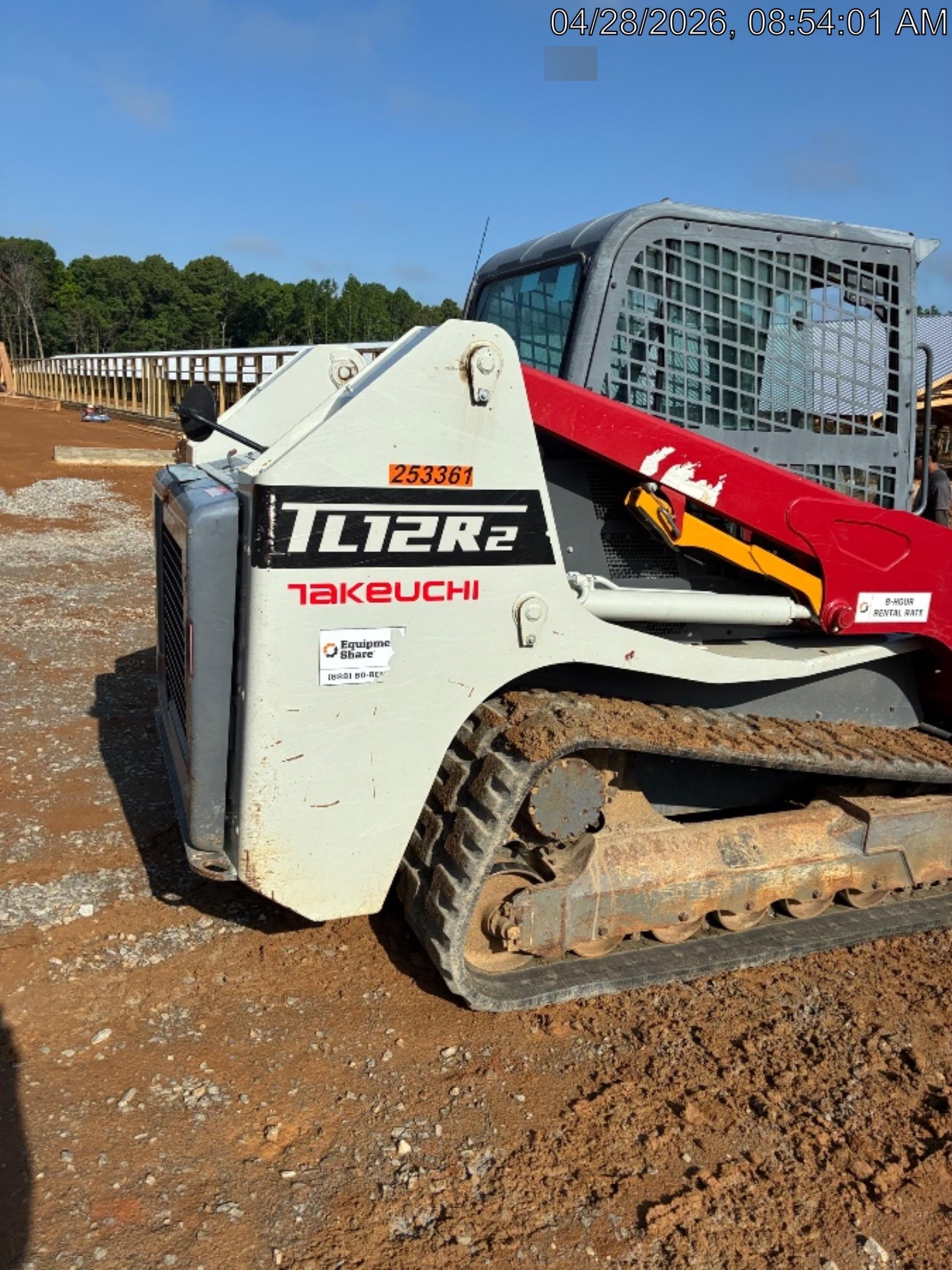 2023 TAKEUCHI TL10V2-CR