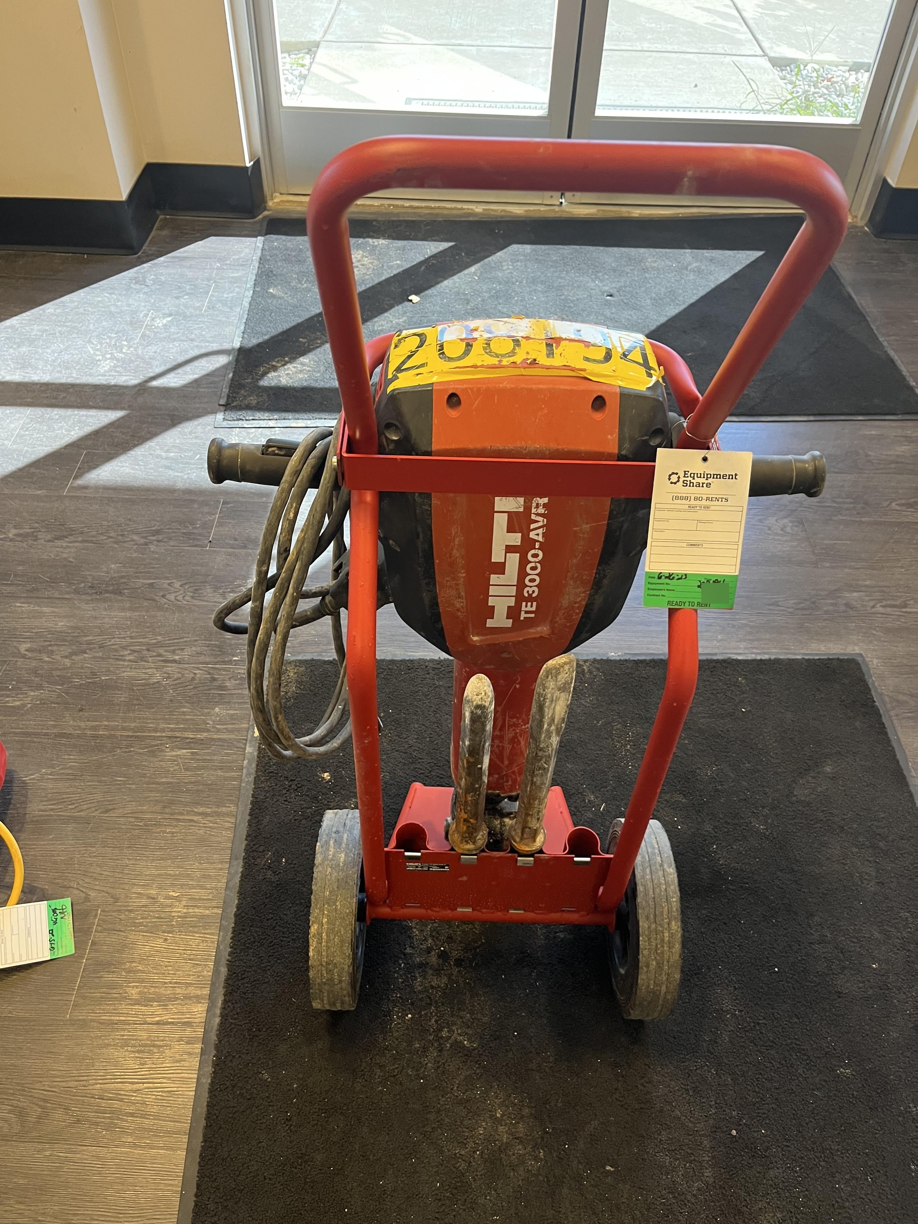 2019 HILTI TE 3000-AVR