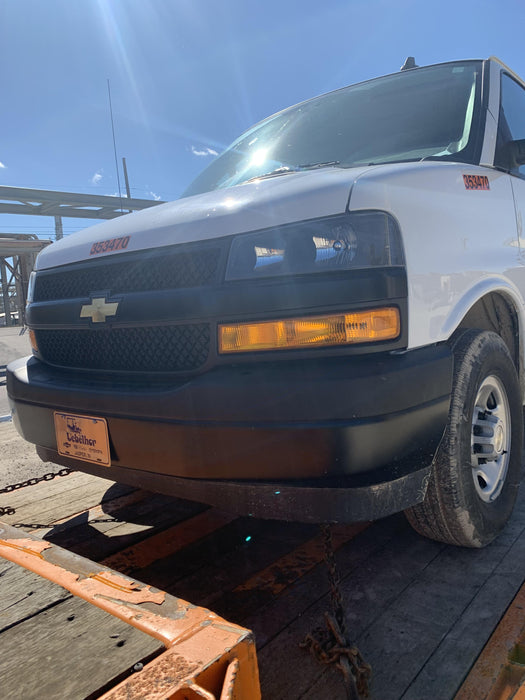 2023 CHEVROLET Express Van - Rental