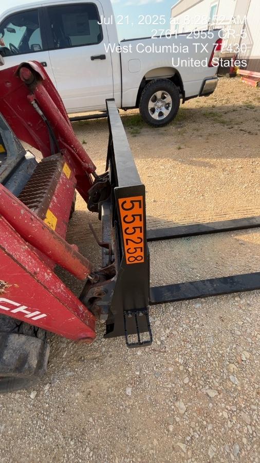 2025 ARROW MATERIAL HANDLING F5100CB - 72"