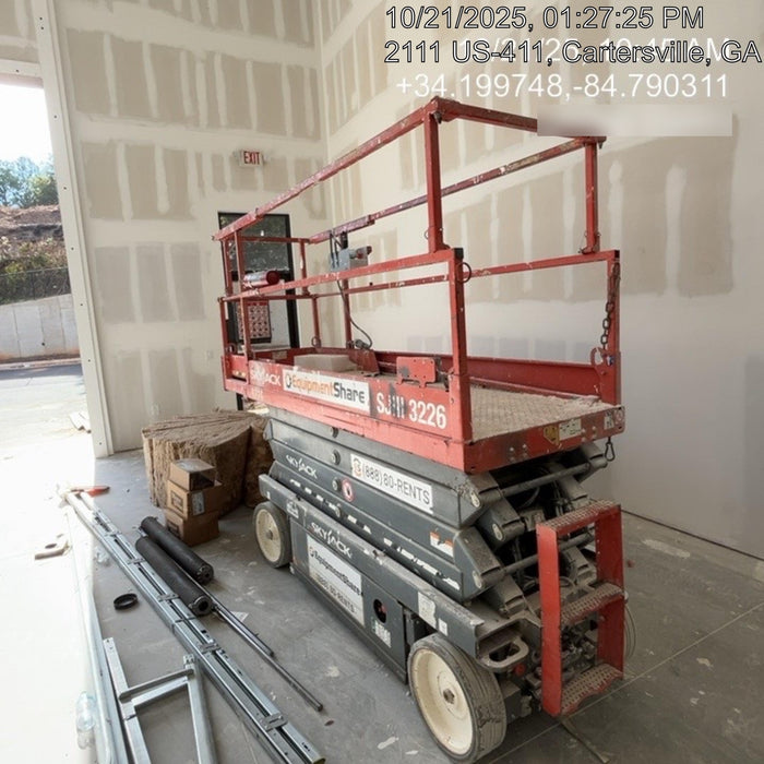 2018 Skyjack SJIII-3226 Skyjack SJIII3226 Scissor Lift w/Trojan Batteries