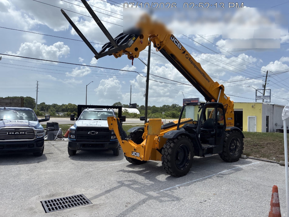 2026 JCB 512-56