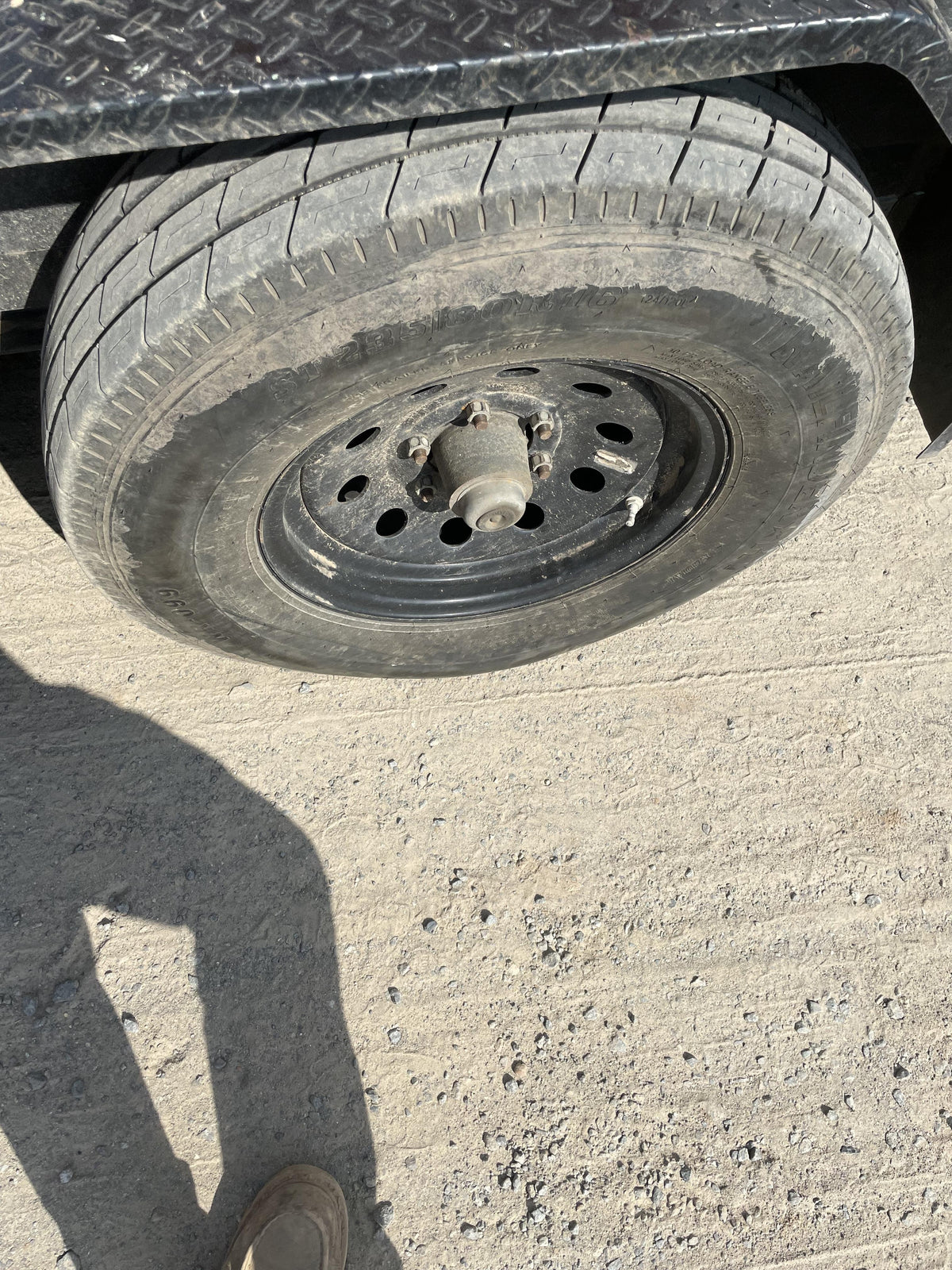 2020 LOADTRAIL Tilt-Deck Rental Trailer