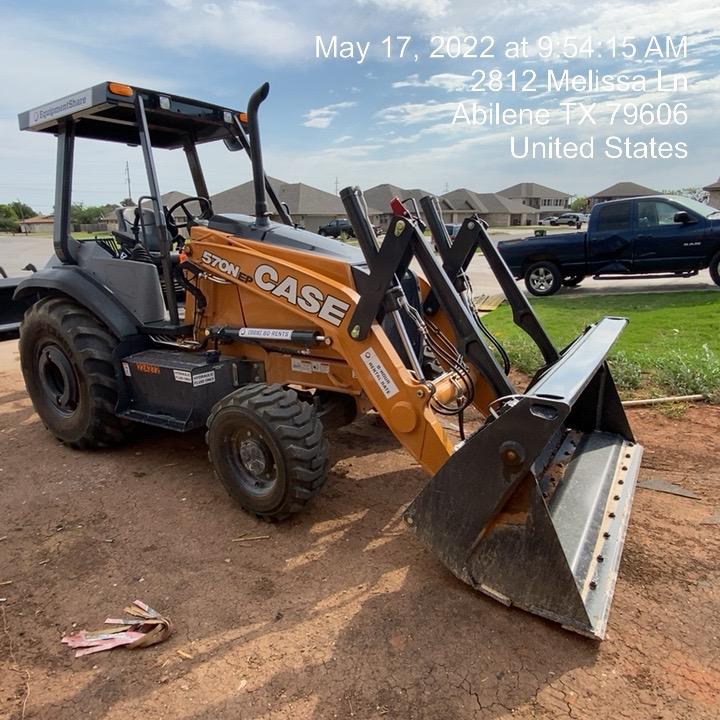 2022 CASE 570N EP