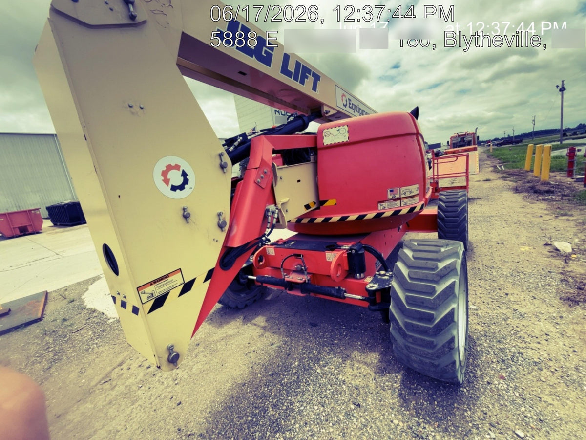2021 JLG 600AJ