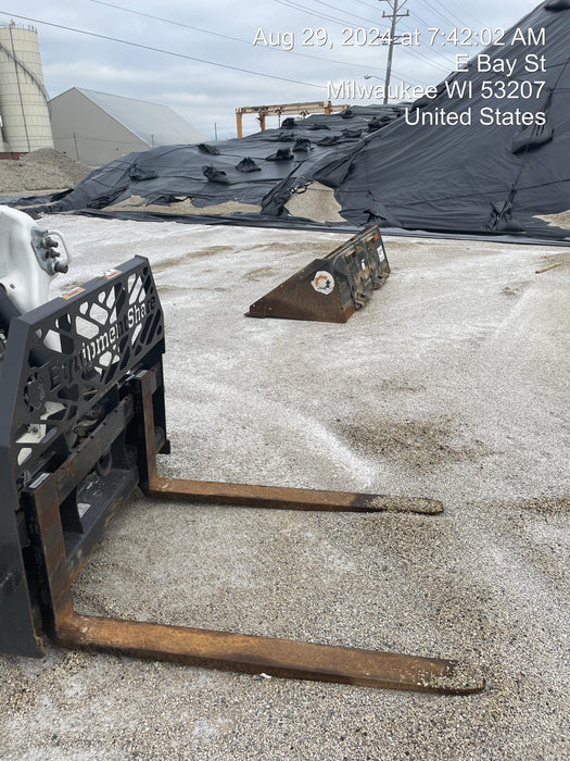 2022 PALADIN 48" Pallet Forks - Paladin