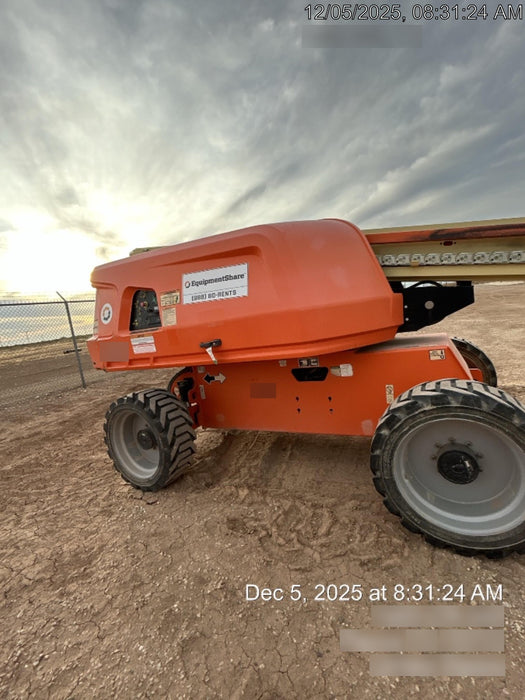 2019 JLG 600S
