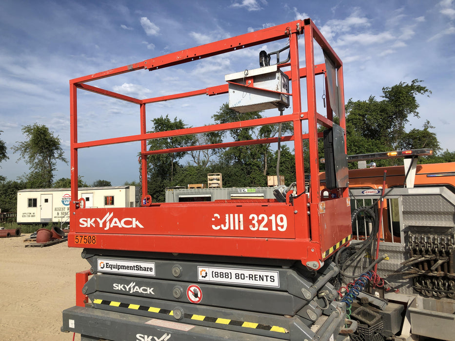 2016 SKYJACK SJIII-3219