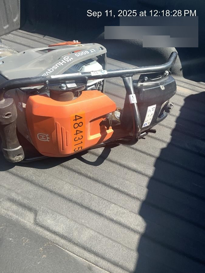 2024 HUSQVARNA LT6005