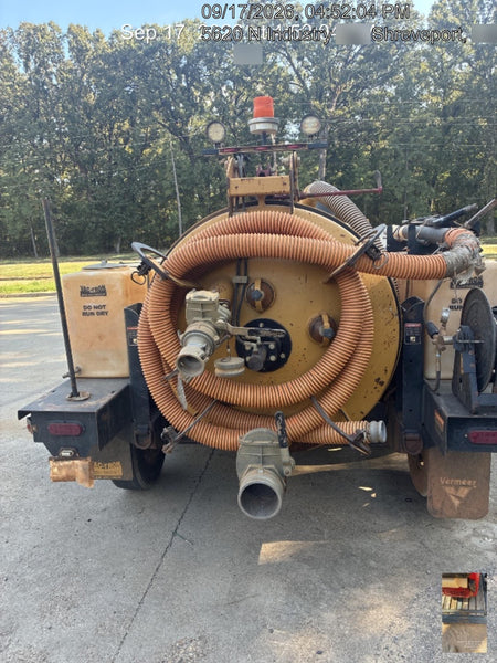 2019 Vac-Tron LP573XDT 24Hp Kohler Diesel, 500 Gal Debris Tank, 500 CFM Vacuum Pump, x2 100 Gal Water Tanks