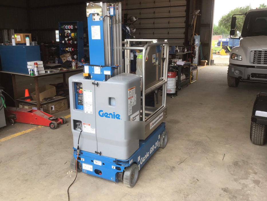 2019 GENIE GR-20