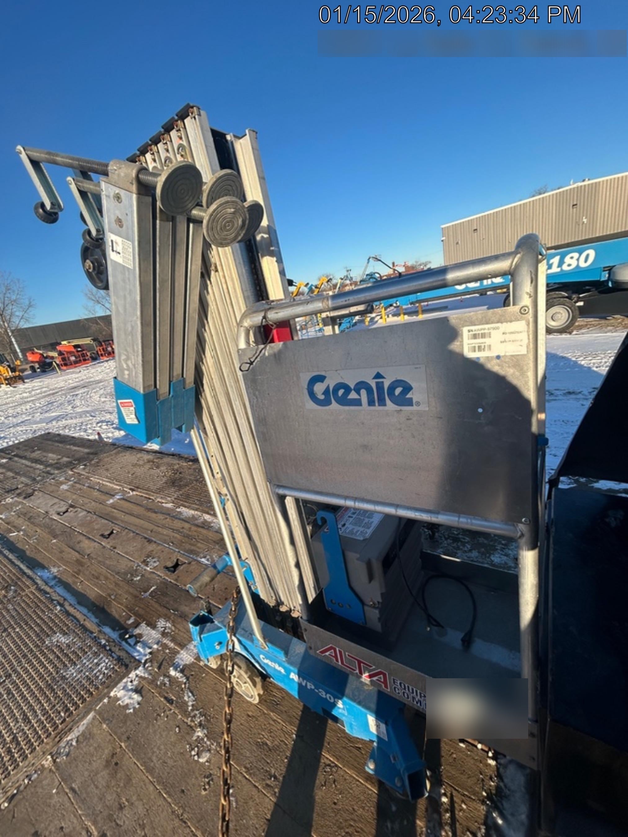 2020 GENIE AWP-30S