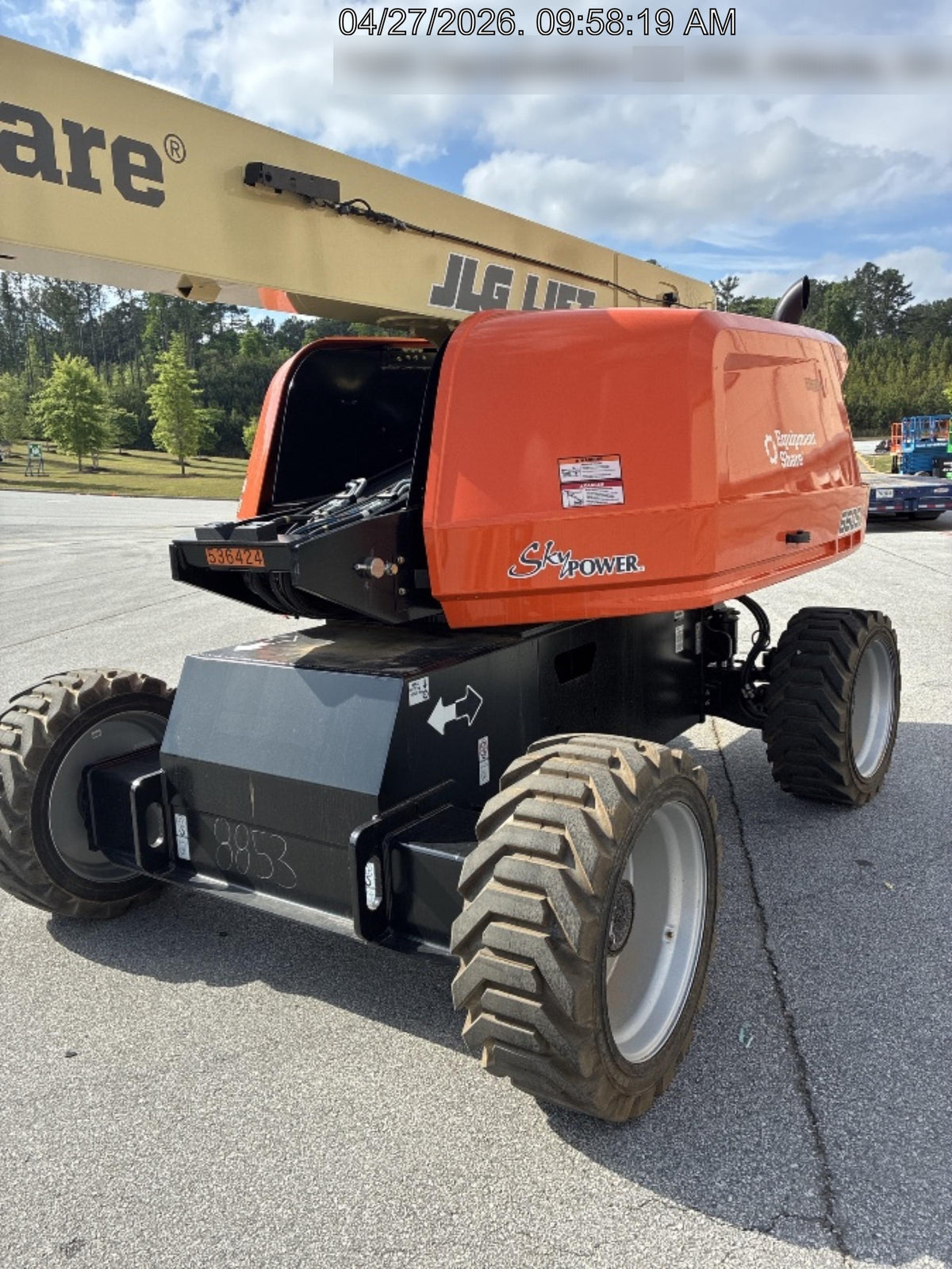 2025 JLG 660SJ