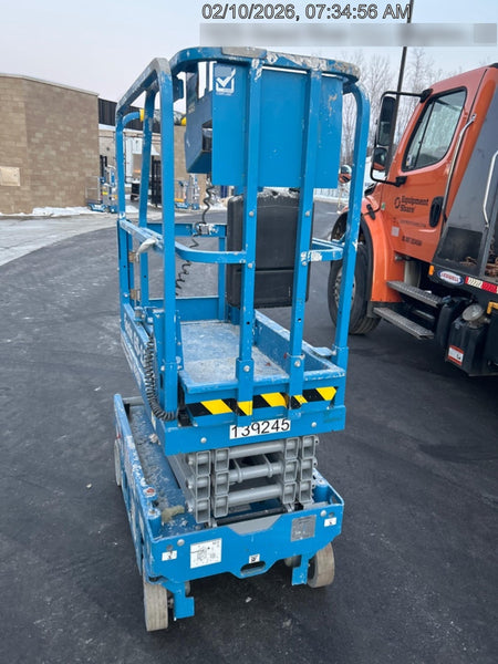 2021 GENIE GS-1330m