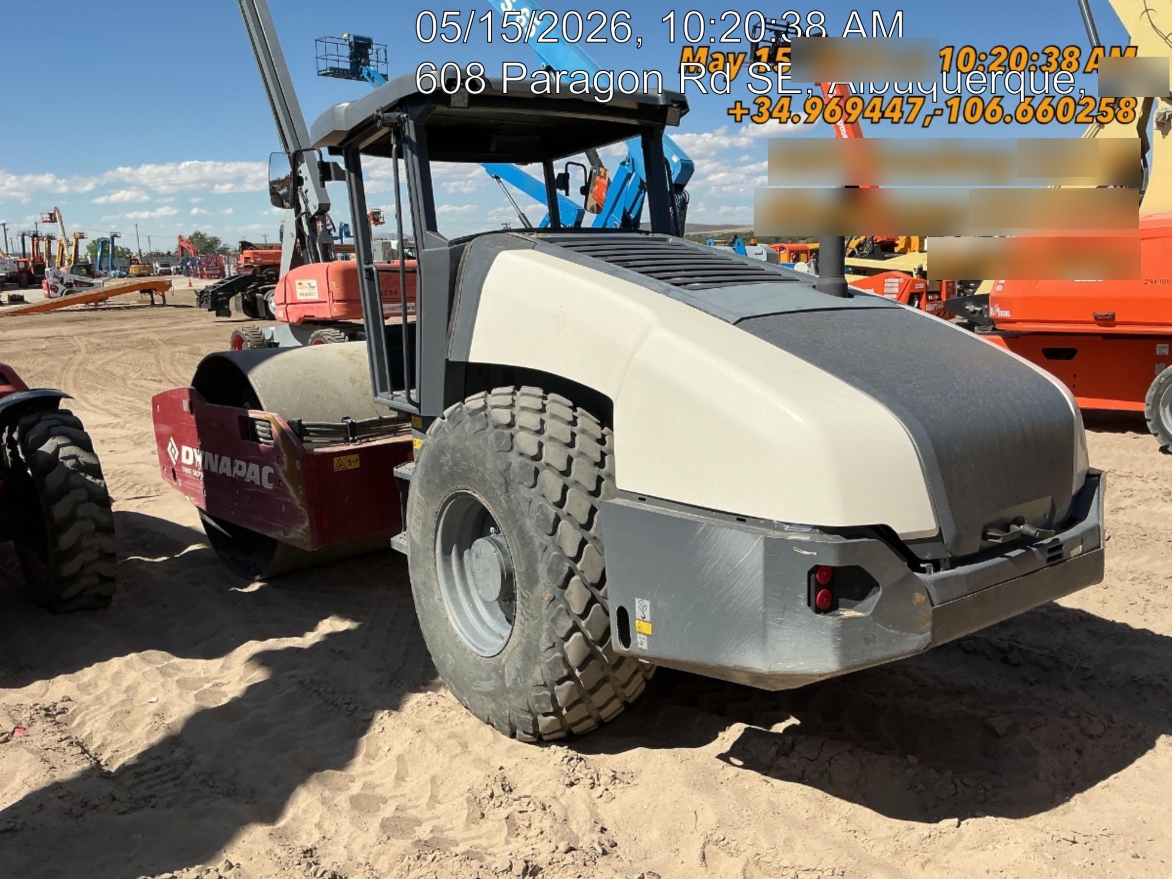 2023 DYNAPAC CA2500D
