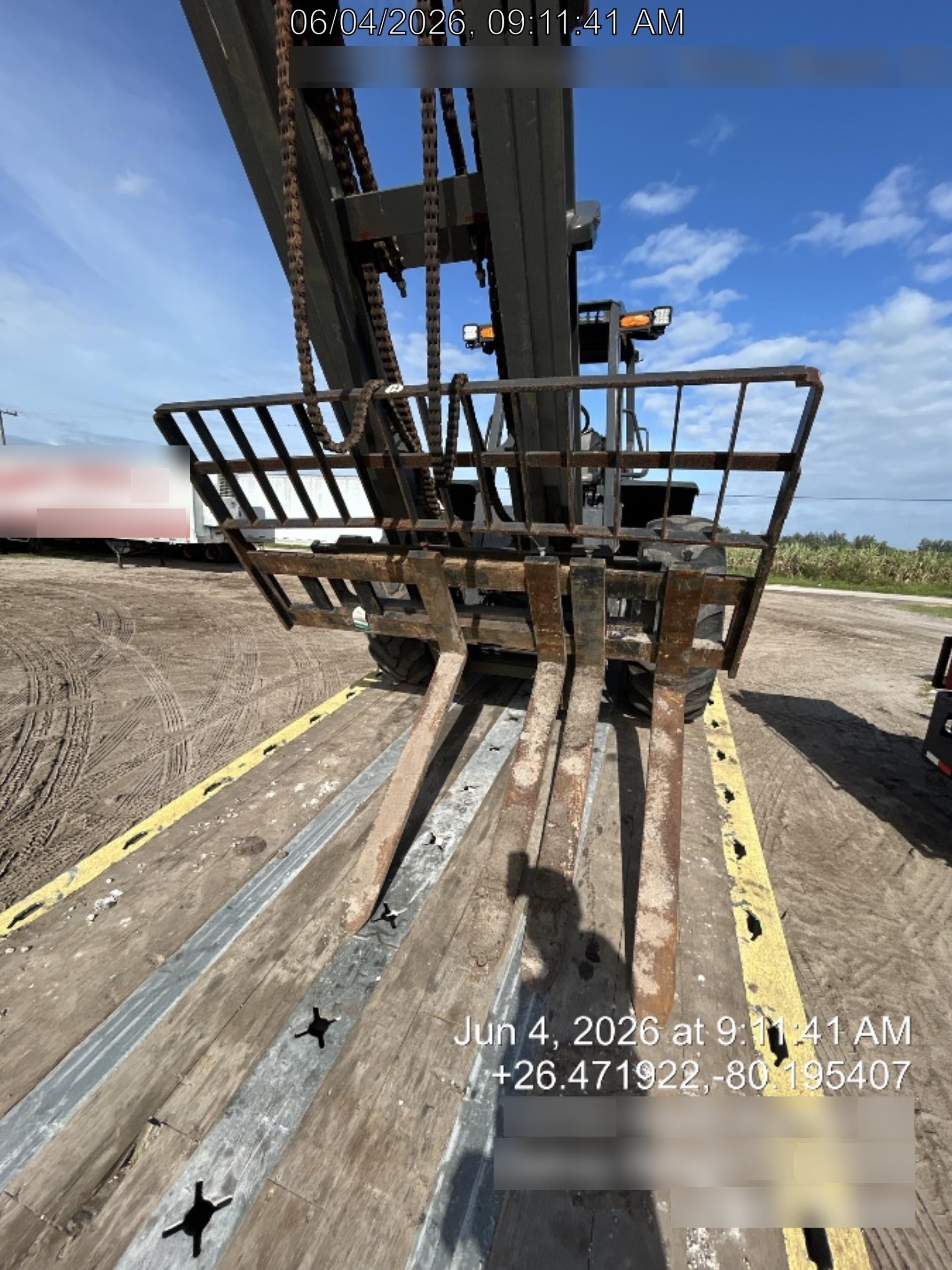2022 CASCADE 586H False Carriage