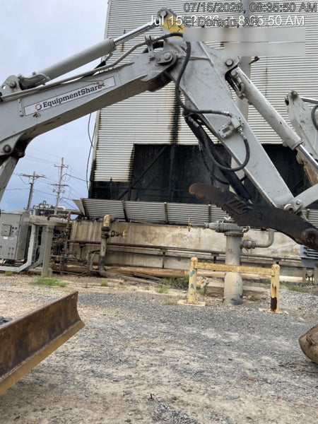 2023 TAKEUCHI TB235-2CR