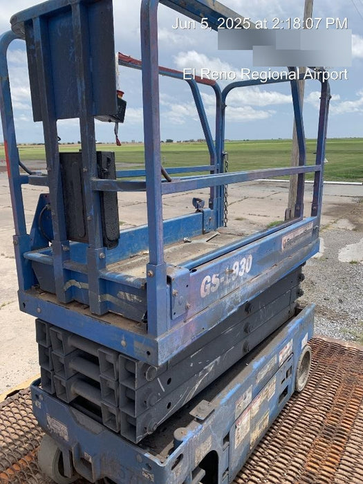 2019 Genie GS-1930 Fixed rails with chain Entry