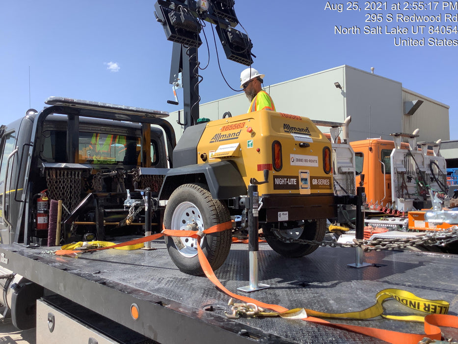 2021 Allmand NLV3GR (4) LED Light Fixture 350W, 23' Vertical Mast, 3kW Prime, Towable, Deep Sea L401, Leveling Jacks, Yanmar T4F 5.8hp