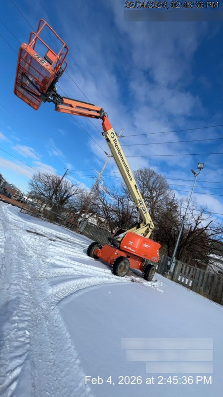 2022 JLG 660SJ