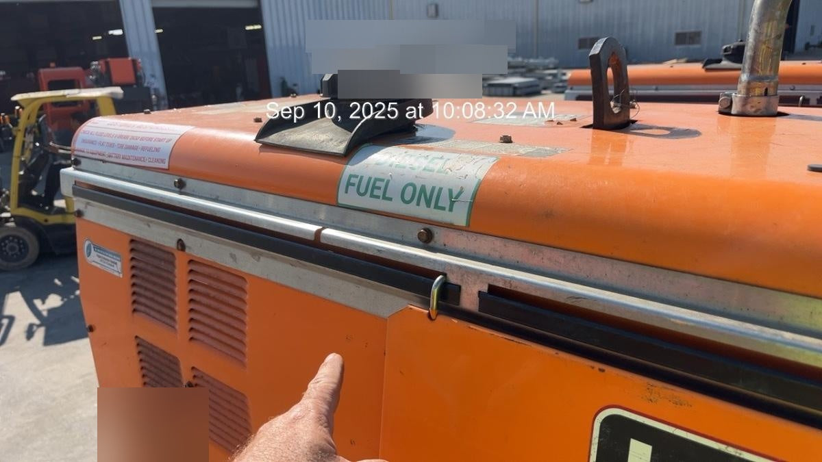 2021 Lincoln Electric Vantage 322 Vantage 322 Ready Pak 3 w/ Decals, ORANGE (includes trailer, cable rack, fender light kit) NO Telematics