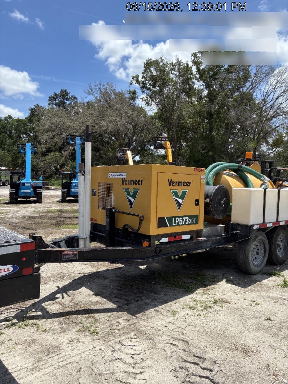 2022 VAC-TRON LP573XDT