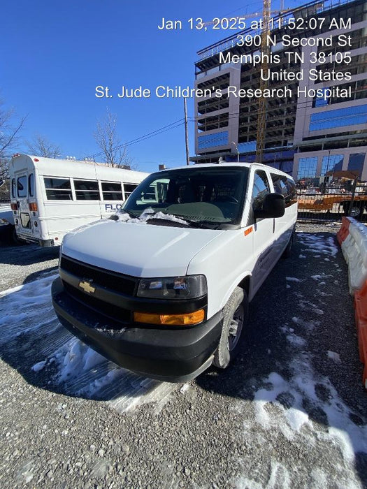 2023 CHEVROLET Express Van - Rental