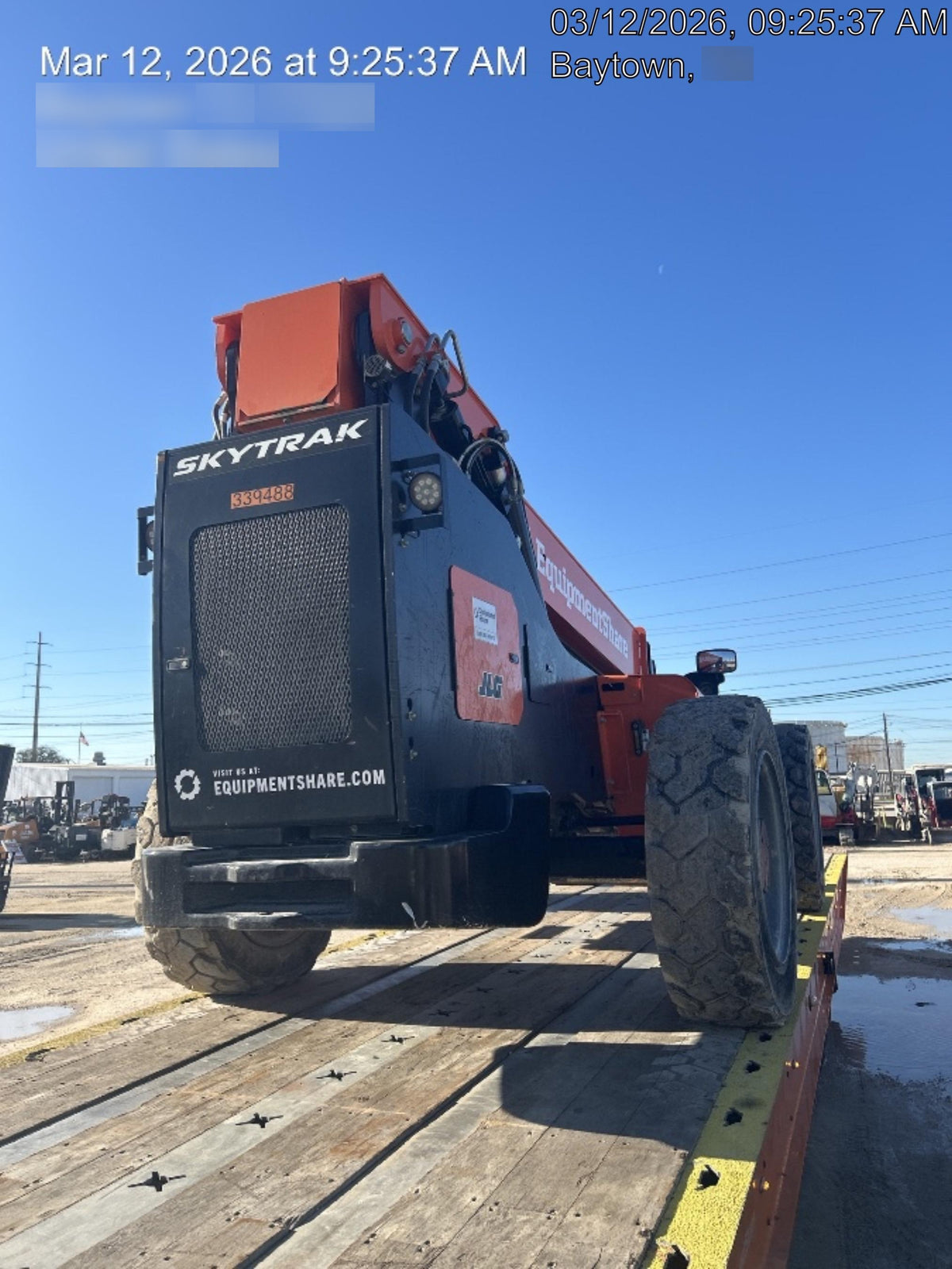 2023 SKYTRAK 8042